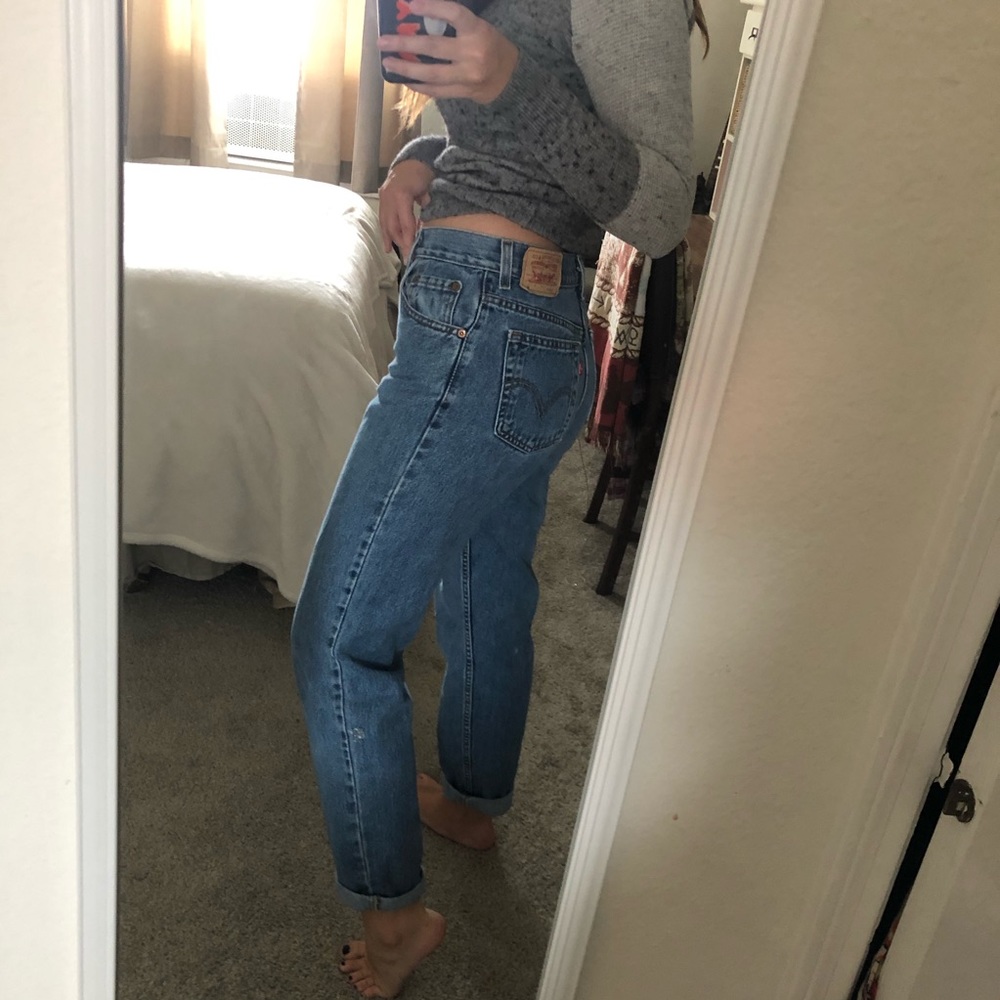 Levi Medium Wash Jeans